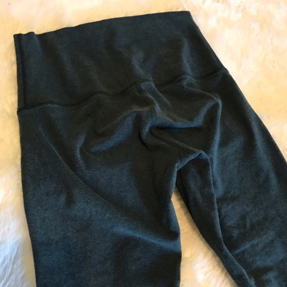 Lululemon high waist crops
